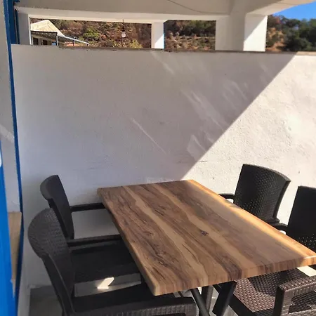 アパートホテル Kardelen Apart