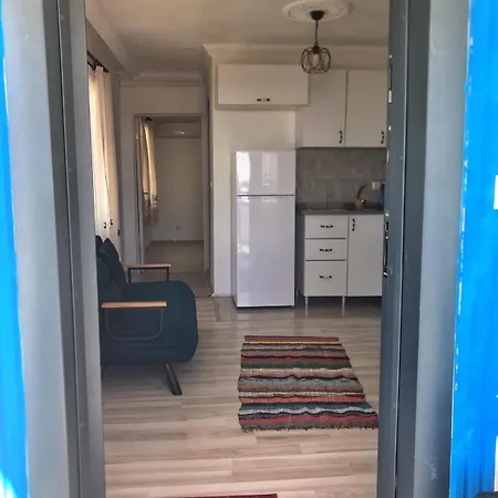 アパートホテル Kardelen Apart *