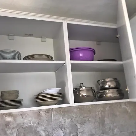 Kardelen Apart * ダッチャ