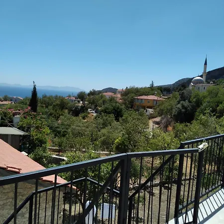 アパートホテル Kardelen Apart *