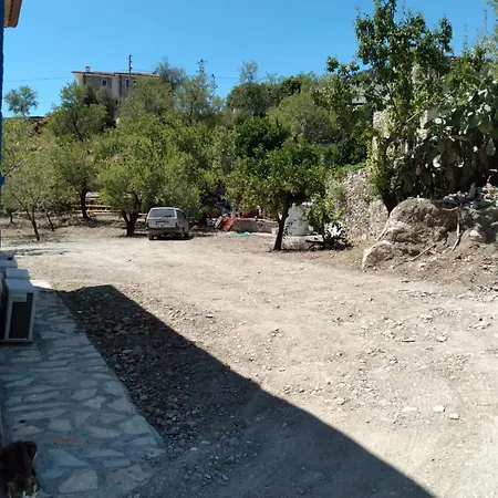 アパートホテル Kardelen Apart