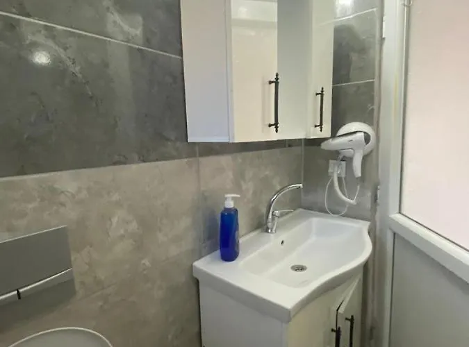 Kardelen Apart Apart Otel *